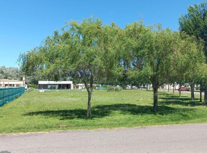 Terreno · 1528m²