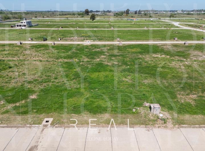 Terreno · 700m²