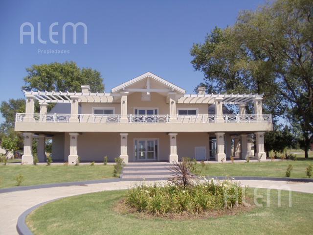 Terreno · 1353m²