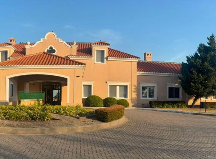 Terreno · 1700m²
