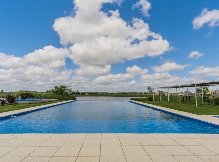 Terreno · 300m²