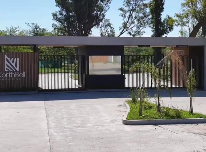 Terreno · 600m²