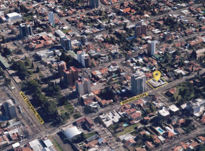 Terreno · 870m²
