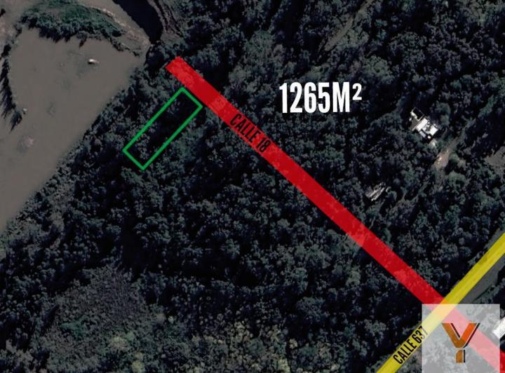Terreno · 1265m²