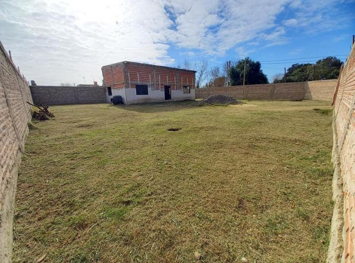 Terreno · 80m²
