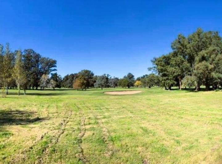 Terreno · 850m²