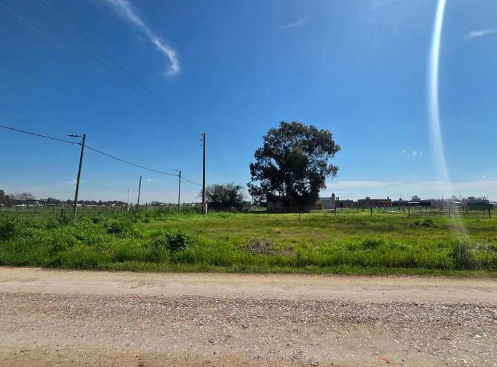 Terreno · 873m²