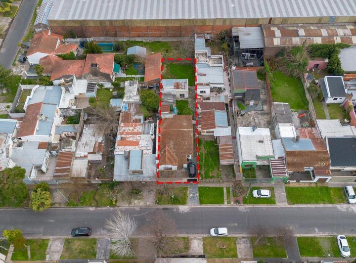 Terreno · 400m²