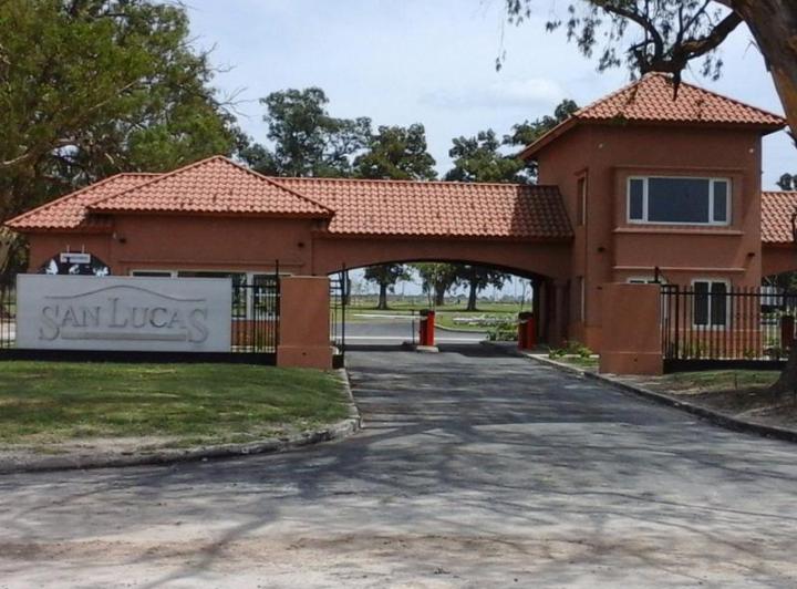 Terreno · 800m²