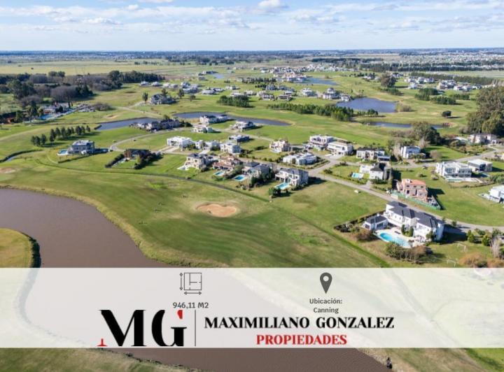Terreno · 946m²