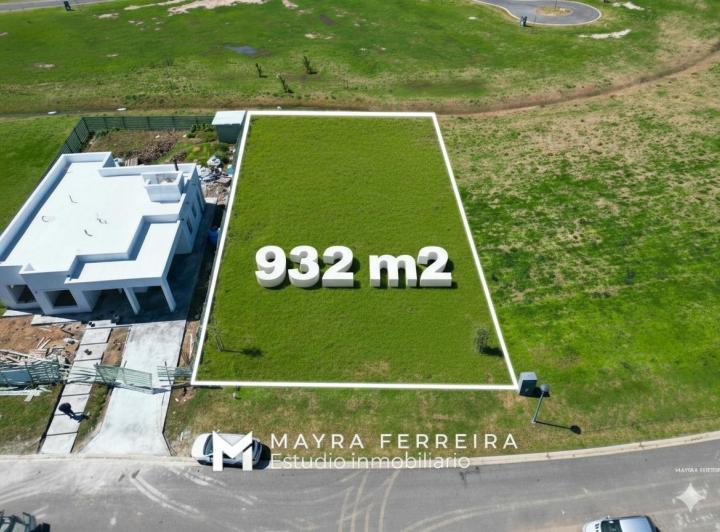 Terreno · 810m²