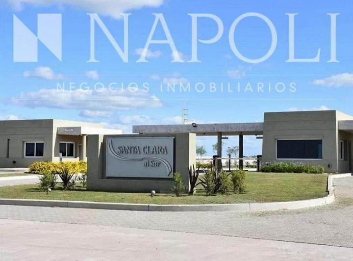 Terreno · 922m²