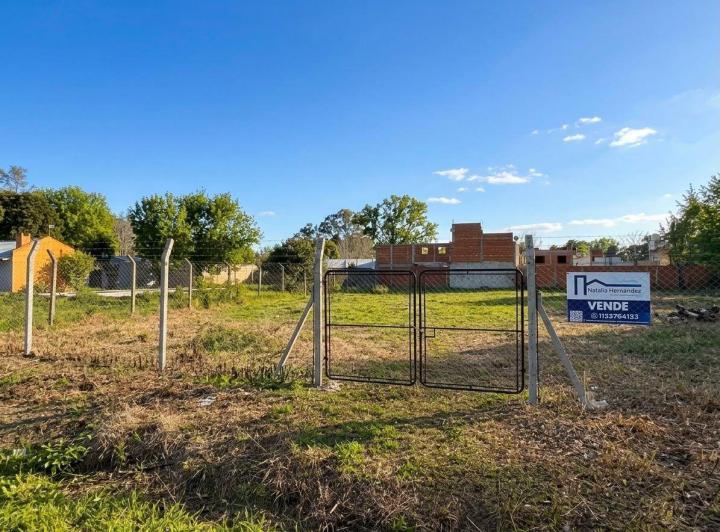 Terreno · 1620m²