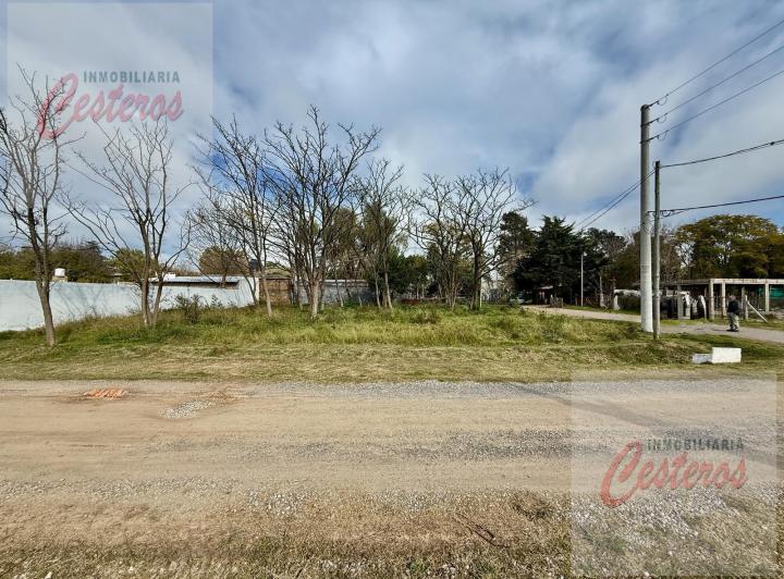 Terreno · 327m²