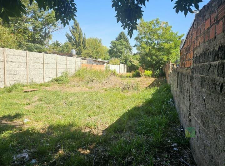 Terreno · 600m²
