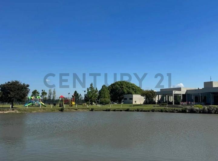 Terreno · 650m²