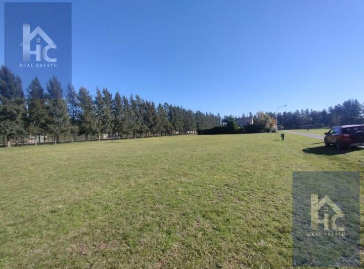 Terreno · 700m²