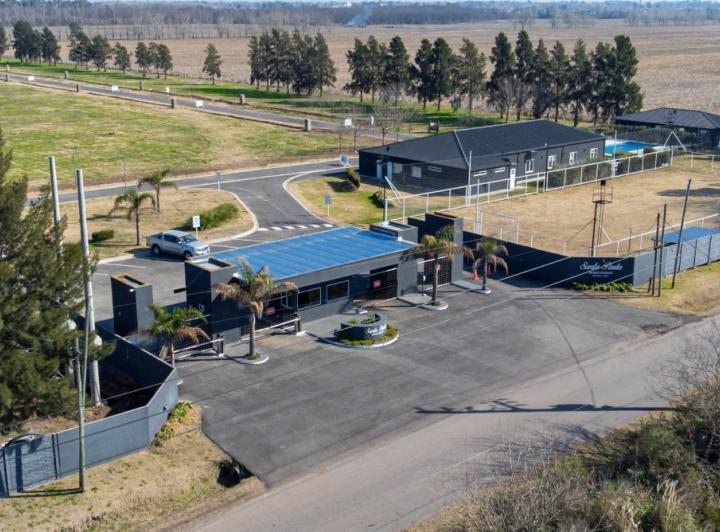 Terreno · 600m²