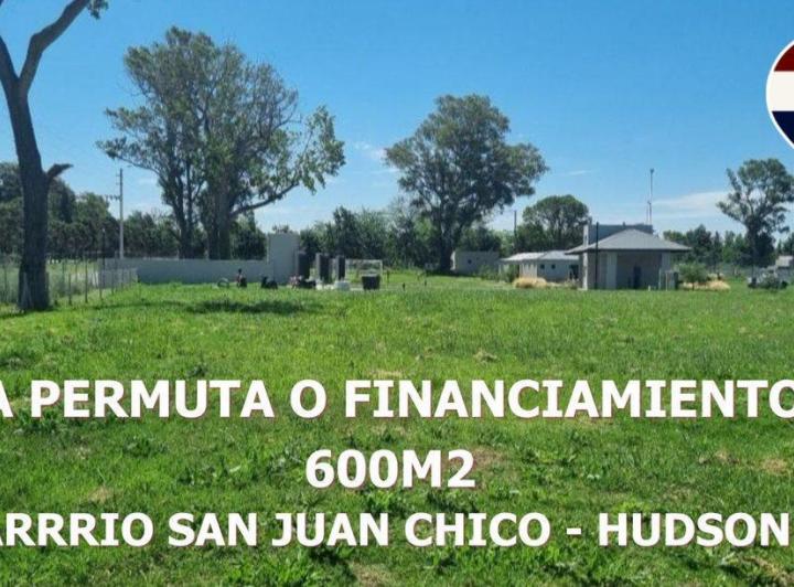 Terreno · 605m²