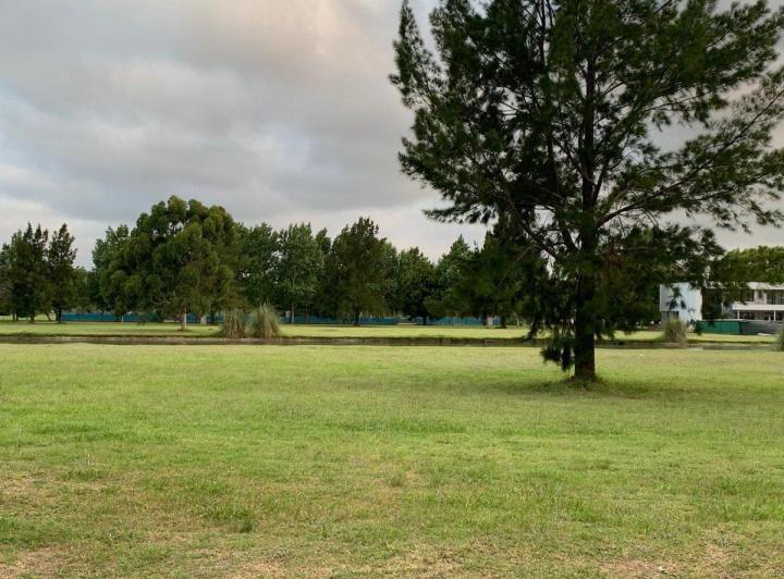Terreno · 1133m²