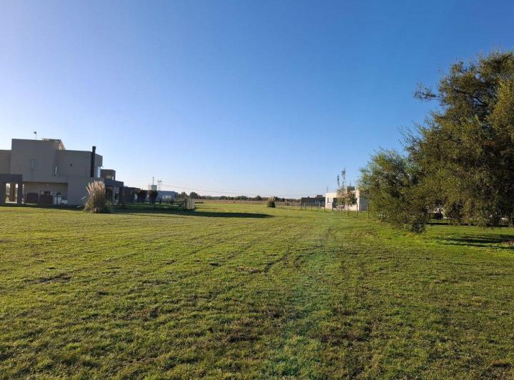 Terreno · 650m²