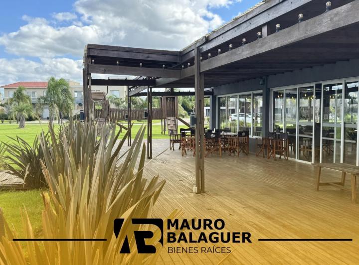 Terreno · 600m²