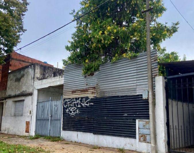 Terreno · 304m²
