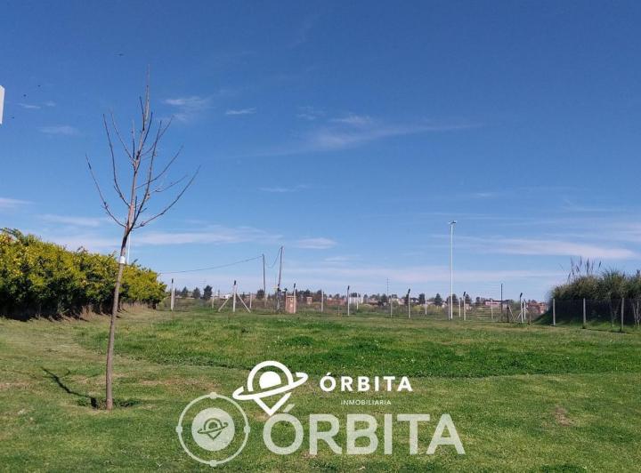 Terreno · 600m²
