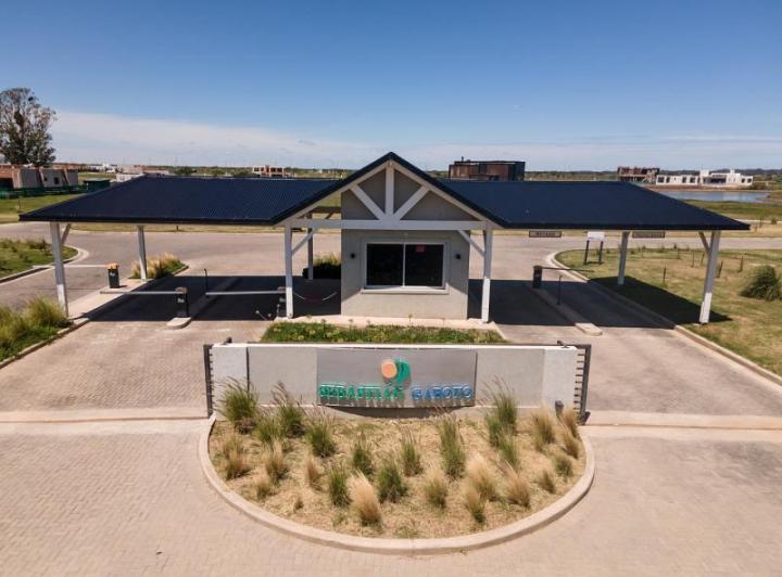 Terreno · 600m²