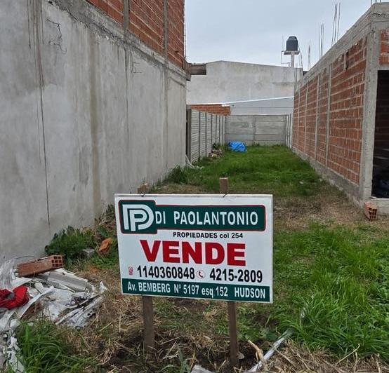 Terreno · 104m²