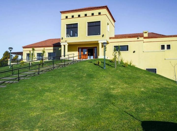 Terreno · 847m²