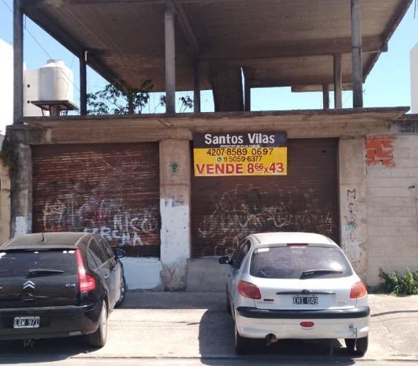Terreno · 372m²