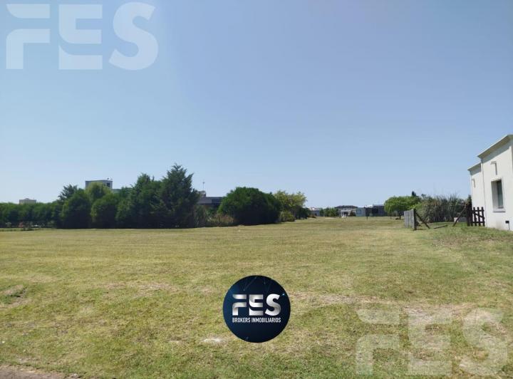Terreno · 660m²