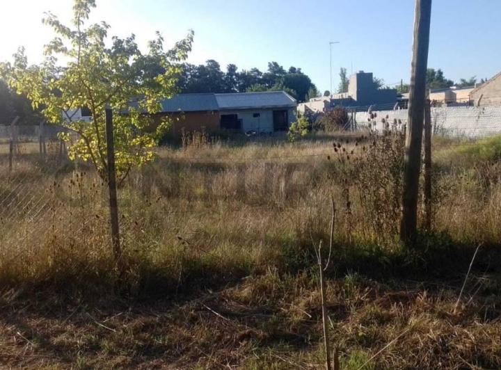 Terreno · 300m²