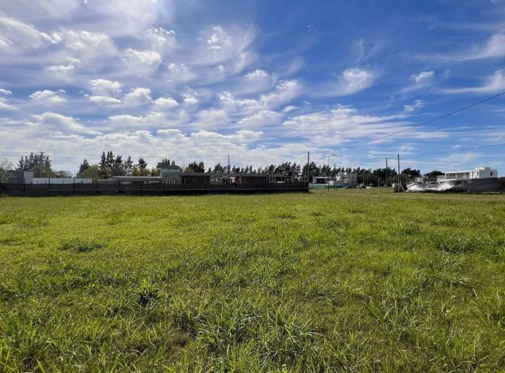 Terreno · 655m²