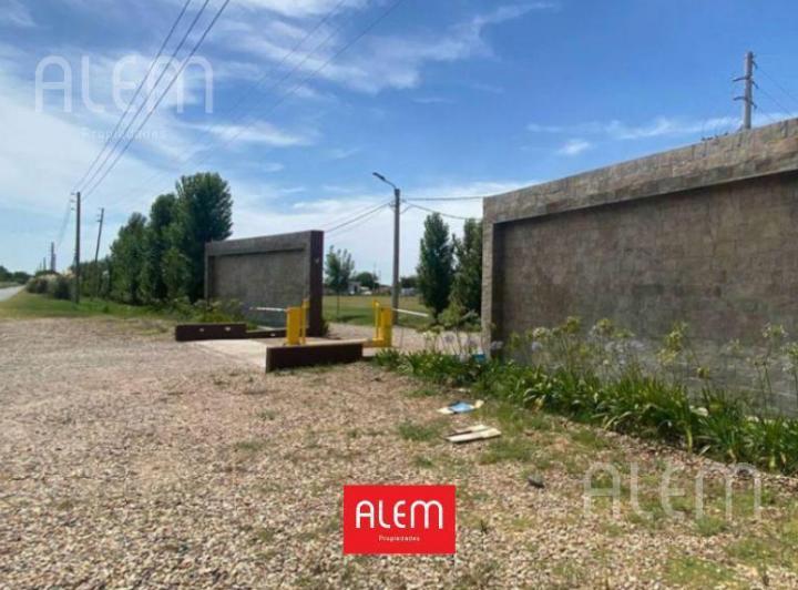 Terreno · 295m²