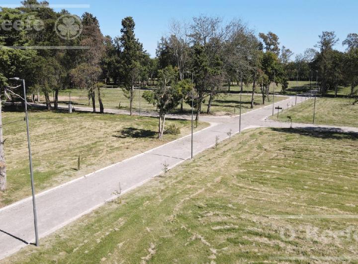 Terreno · 401m²