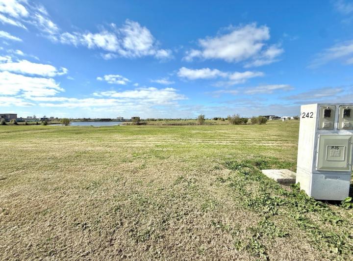 Terreno · 700m²