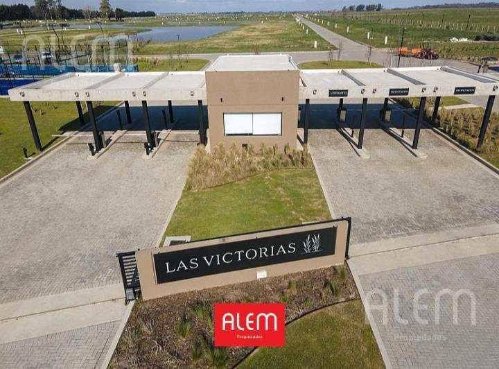 Terreno · 664m²