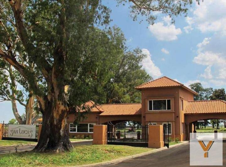 Terreno · 800m²