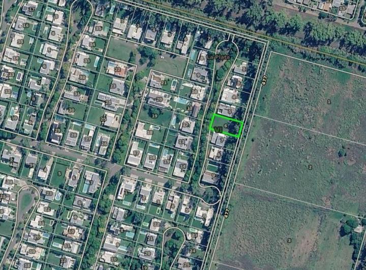 Terreno · 800m²