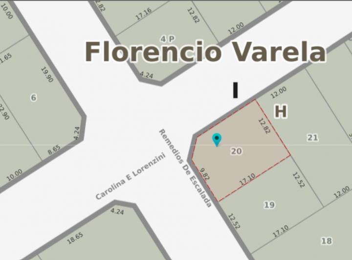 Terreno · 216m²