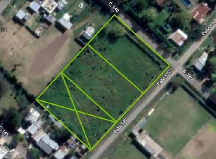 Terreno · 1800m²
