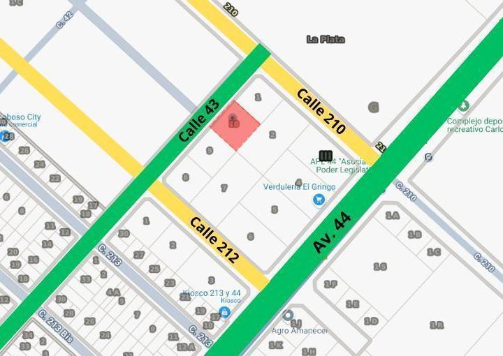 Terreno · 900m²