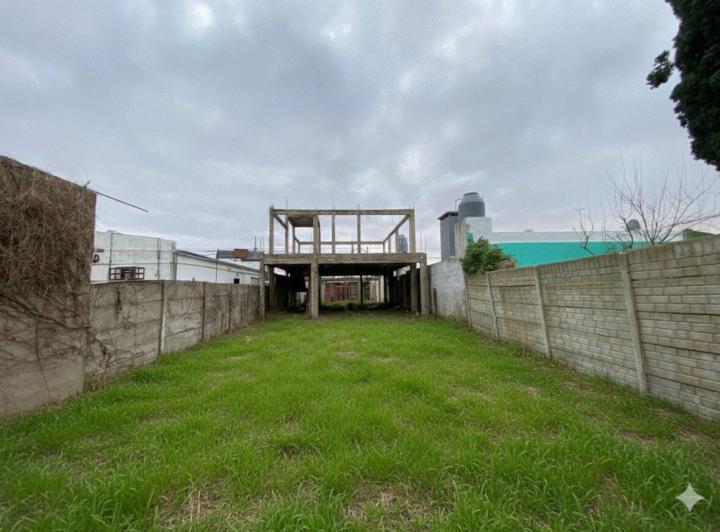 Terreno · 320m²