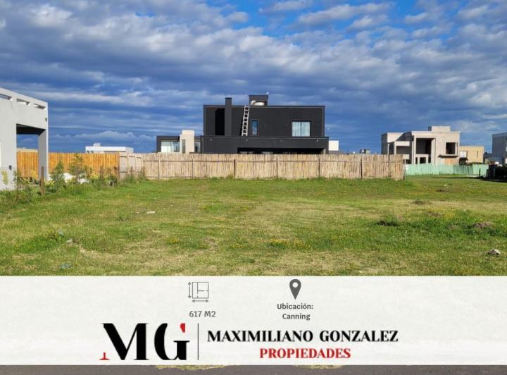 Terreno · 617m²