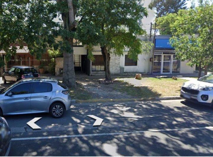 Terreno · 330m²