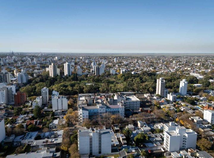 Terreno · 400m²