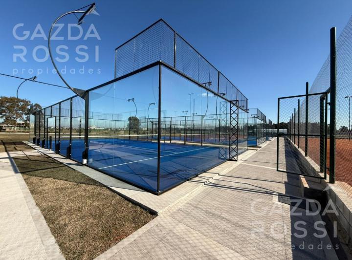 Terreno · 700m²