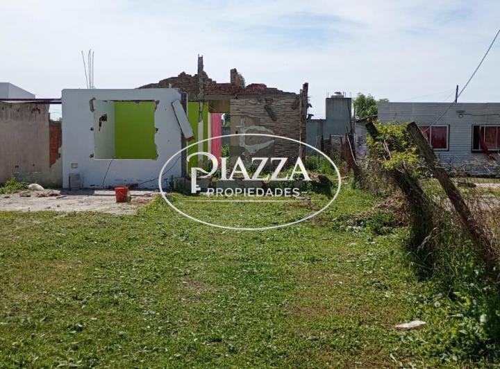 Terreno · 407m²